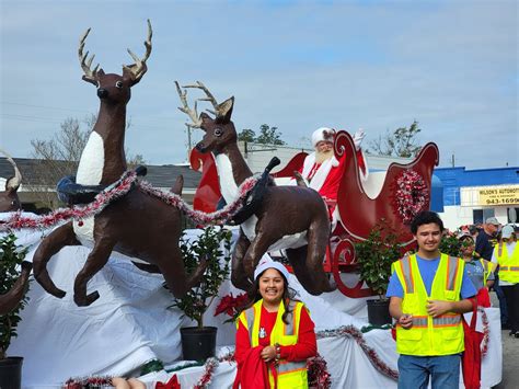 December 11th, 2023 | News. FOLEY – Santa Claus came to town in Foley over the weekend as the city held its Christmas in the Park, Christmas Parade and Let It Snow …